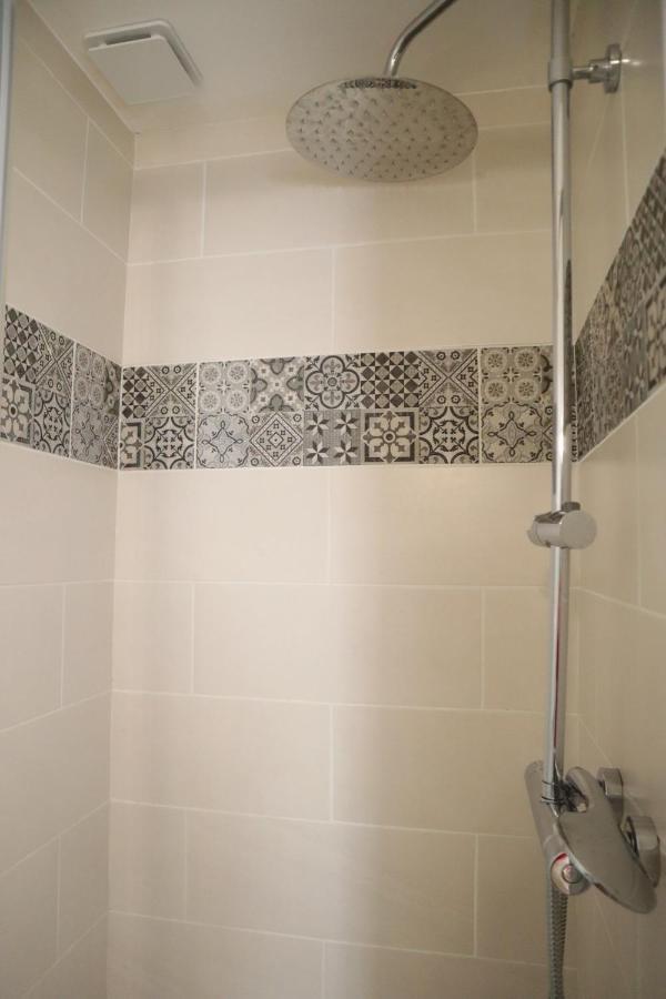 Le Moment Bien-Etre - Appartement Avec Spa Privatif Saint-Omer  Luaran gambar